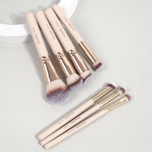 7-Piece Professional Makeup Brush Set (MAANGE) brand